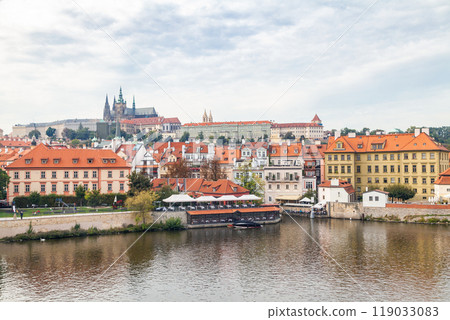 Panoramic view of the Vltava River Bank and Prague Castle, showcasing the historic area of Prague, Czech Republic. 119033083