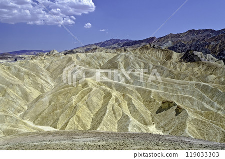 Zabriskie Point, Death Valley, California, USA 119033303