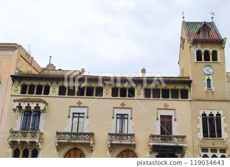 Historical facade of building at Figueres city hall in Catalonia 119034643