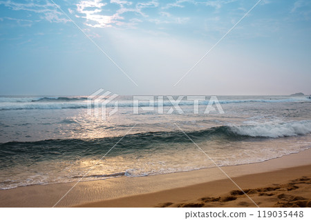 Seascape in the rays of the sun Seascape in the rays of the sun 119035448