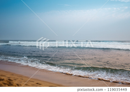 Calm seascape in the rays of the sun 119035449