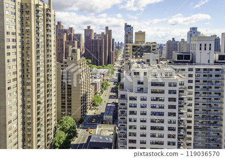 Aerial view of 2nd Avenue, New York City, USA Aerial view of 2nd Avenue, New York City, USA 119036570