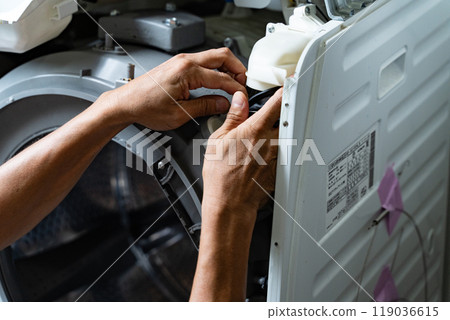 Disassembly and cleaning of drum-type washing machines 119036615