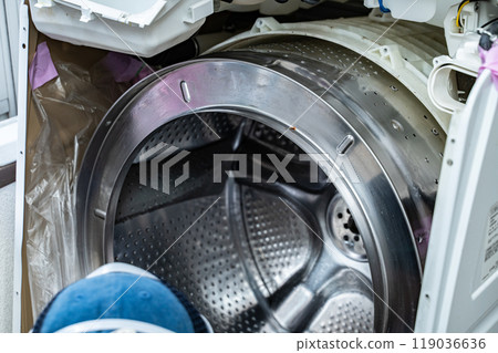 Disassembly and cleaning of drum-type washing machines Disassembly and cleaning of drum-type washing machines 119036636