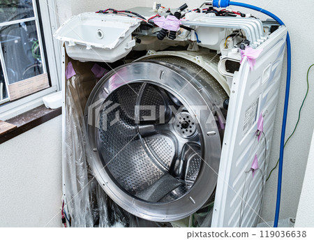 Disassembly and cleaning of drum-type washing machines Disassembly and cleaning of drum-type washing machines 119036638
