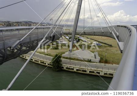 Bridge of the Sea, iconic landmark in Pescara, Italy 119036736