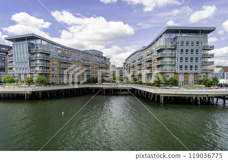 Residential buildings facing the Boston Harbor, USA Residential buildings facing the Boston Harbor, USA 119036775