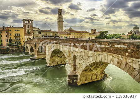 Ancient Roman Bridge called Ponte di Pietra in Verona, Italy Ancient Roman Bridge called Ponte di Pietra in Verona, Italy 119036937