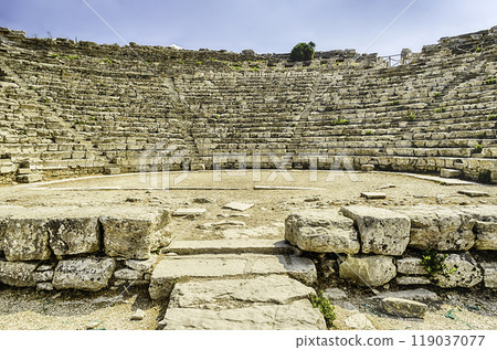Ruins of the greek theatre of Segesta, Sicily, Italy 119037077