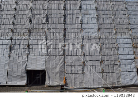 Scaffolding installed at construction site 119038948