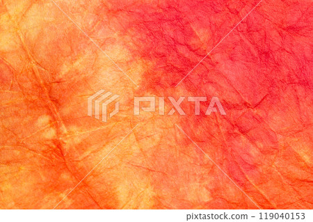 黃色和紅色日本傳統杉木染色和紙背景 119040153