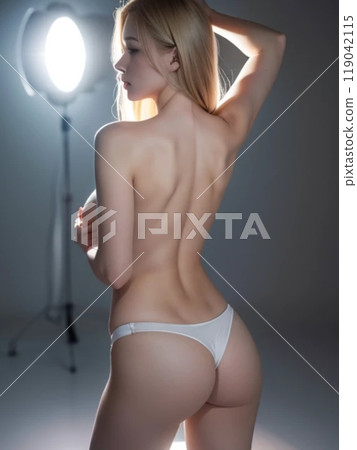 模特兒女人在工作室拍攝 119042115