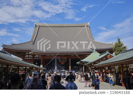 Asakusa Sensoji Temple Main Hall 119043188