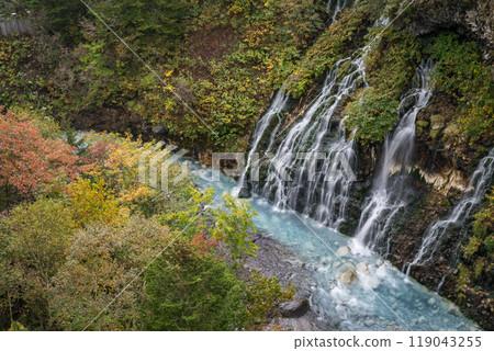 Autumn sightseeing spots in Hokkaido 119043255