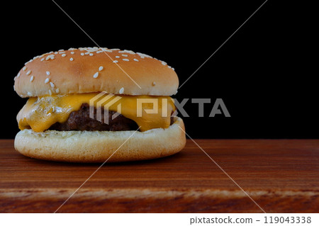 cheeseburger cheeseburger 119043338