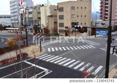 日本最短的縣道(實際延伸)上田城大代口十字路口,與長野縣道162號線連接 日本最短的縣道(實際延伸)上田城大代口十字路口,與長野縣道162號線連接 119043743