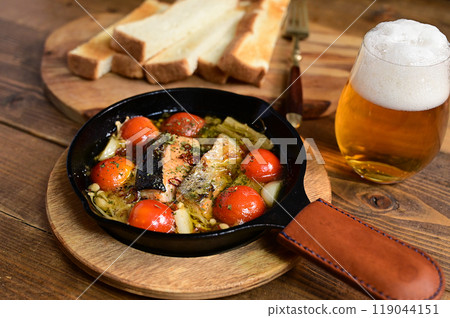 秋季鮭魚蜂蜜芥末阿吉洛 秋季鮭魚蜂蜜芥末阿吉洛 119044151