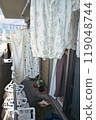 The happiest laundry in the world 119048744