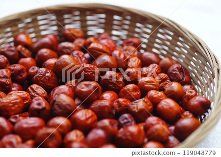曬乾的紅棗 119048779