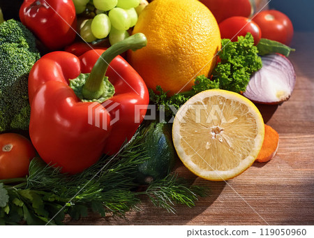Fresh vegetables and fruits 119050960