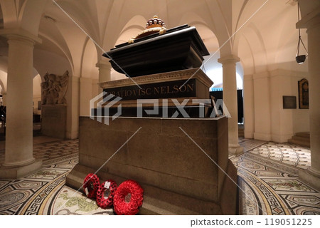 Admiral Nelson's tomb in the crypt of St Paul's Cathedral Admiral Nelson's tomb in the crypt of St Paul's Cathedral 119051225