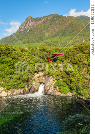 世界自然遺產 屋久島莫秋武山和鳥木瀑布(秋季) 世界自然遺產 屋久島莫秋武山和鳥木瀑布(秋季) 119052838