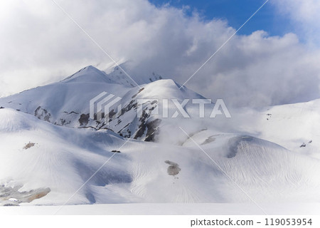 立山的雪景 119053954