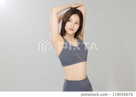 瑜珈 女性 伸展運動 119056078