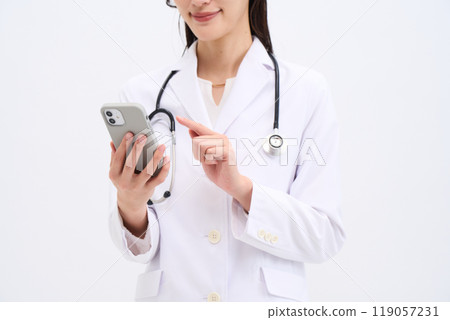 Online medical consultation Female doctor Medical staff Doctor Pharmacist Nurse 119057231