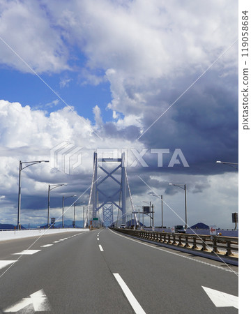 在瀨戶大橋渡海 備三瀨戶大橋(香川縣坂出市) 在瀨戶大橋渡海 備三瀨戶大橋(香川縣坂出市) 119058684
