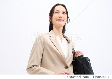 Business woman with business bag Business woman with business bag 119059007