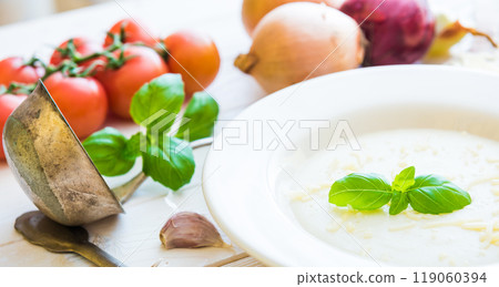 onion soup 119060394