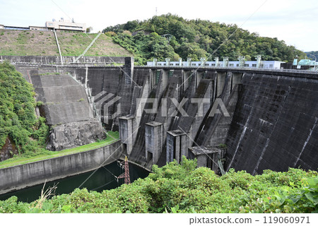 Takayama dam 119060971