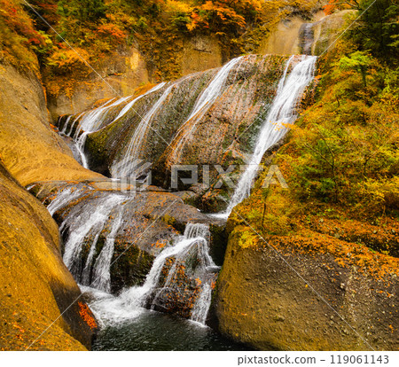 Fukuroda Falls 119061143