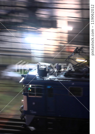 EF64-1001 performing shunting work at Takasaki Locomotive Depot (Gunma Vehicle Center) at night_Photo taken on October 5, 2024 119062012