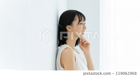 Beauty image of young women Beauty image of young women 119062908