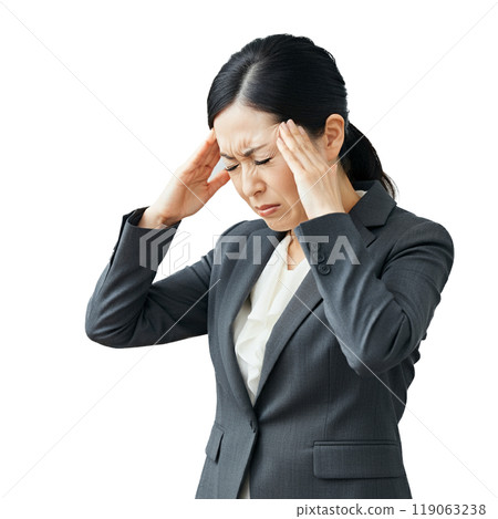 Middle-aged woman illustration 119063238