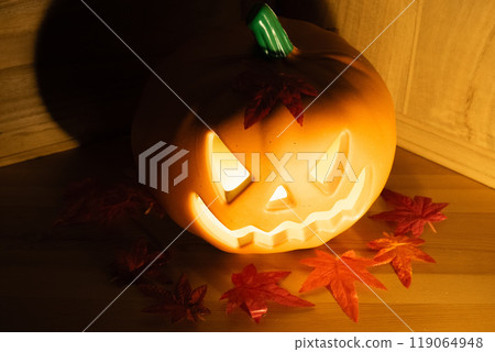 Glowing Jack O'Lantern 119064948