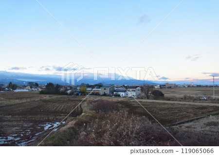 View from the train window on the JR East Suigun Line from Koshioe Station to Koriyama Station (December 2022) 119065066