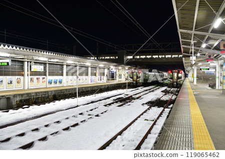 JR東日本會津若松站夜景（2022年12月） 119065462