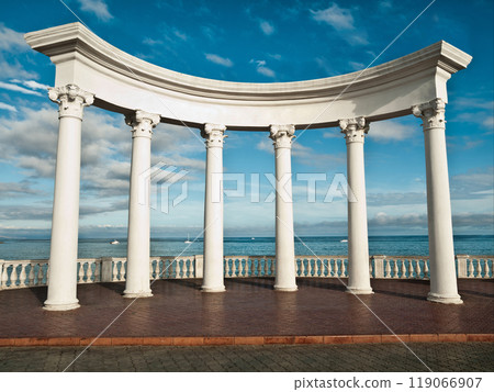 Ancient Greek columns Ancient Greek columns 119066907