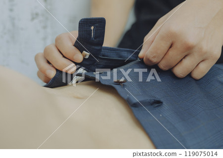 Unzip your slacks - Boys Love 119075014