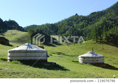 蒙古特日勒吉國家公園的蒙古包 119076796