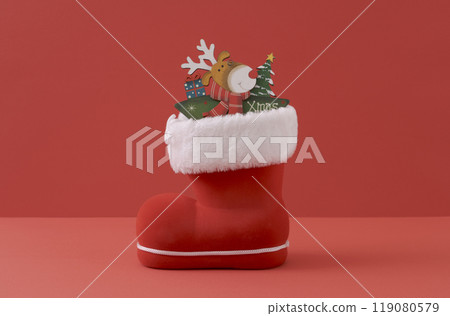 聖誕裝飾品,聖誕鞋。聖誕老人靴子。 聖誕裝飾品,聖誕鞋。聖誕老人靴子。 119080579