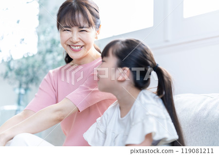 Mother and daughter Mother and daughter 119081211