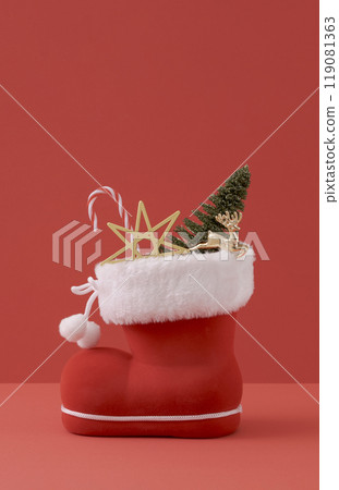 聖誕裝飾品,聖誕鞋。聖誕老人靴子。 聖誕裝飾品,聖誕鞋。聖誕老人靴子。 119081363