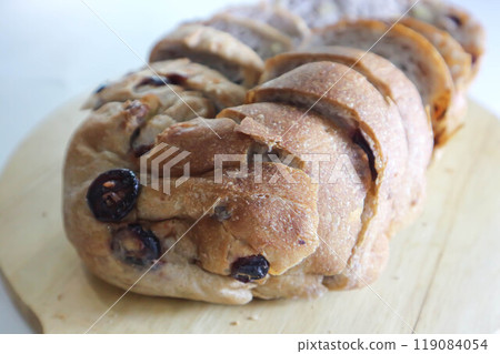 walnut cranberry sourdough bread or cranberry sourdough walnut cranberry sourdough bread or cranberry sourdough 119084054
