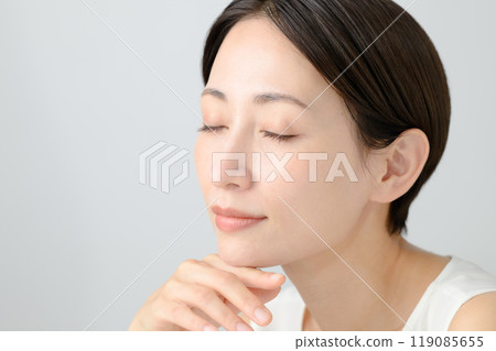 中年女性護膚美容 119085655