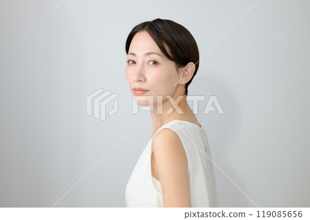 中年女性護膚美容 中年女性護膚美容 119085656