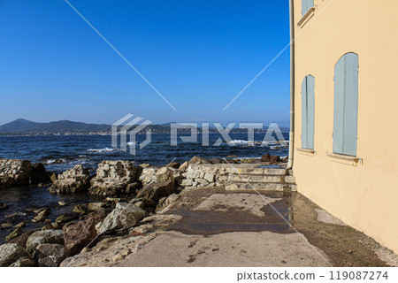 view on the beach Saint-Tropez, France view on the beach Saint-Tropez, France 119087274